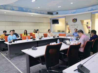 พช. ประชุมชี้แจงแนวทางการตรวจประเมินศักยภาพศูนย์เรียนรู้การพัฒนาคุณภาพชีวิตตามหลักทฤษฎีใหม่ประยุกต์สู่ “โคก หนอง นา” ผ่านระบบวีดิทัศน์ทางไกล (video conference)