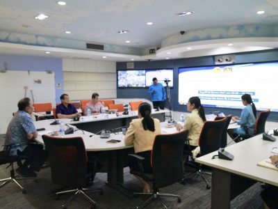 พช. ประชุมชี้แจงแนวทางการตรวจประเมินศักยภาพศูนย์เรียนรู้การพัฒนาคุณภาพชีวิตตามหลักทฤษฎีใหม่ประยุกต์สู่ “โคก หนอง นา” ผ่านระบบวีดิทัศน์ทางไกล (video conference)